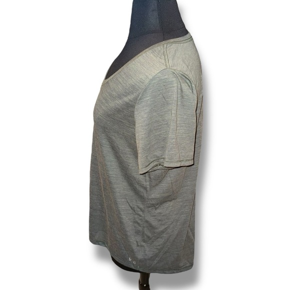 DSG Women's Core Cotton Jersey V-Neck T-Shirt 1X Forest - Picture 3 of 13